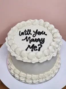 White vintage proposal cake